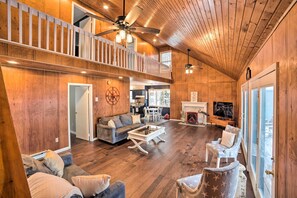 TV, fireplace, books - Hot Tub: Secluded Hideaway on Sleepy Hollow Lake (Athens)