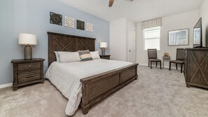 7 bedrooms, desk, iron/ironing board, free WiFi - New Listing! Solara Resort, 8mi to Disney & 15mi to Universal - GRH438759 (Kissimmee)
