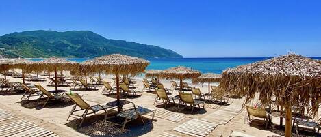 In Strandnähe, Liegestühle