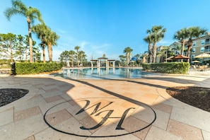 Beheizter Pool