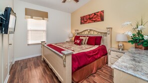 4 bedrooms, desk, iron/ironing board, free WiFi