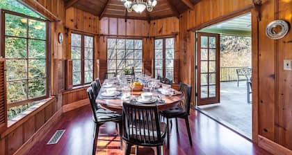 Rivendell ~ Lovely Riverfront Home, Classic Style with Modern Amenities