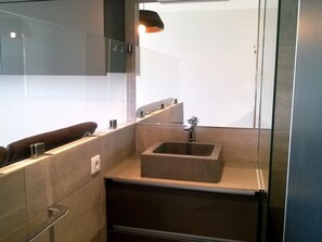 Towels - Cozy Studio with Terrace, Sea View, A/C, Parking, Wi-Fi, and Kitchen (Cap d'Agde naturisme)