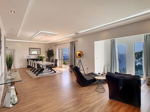 Living area - Villa Prainha by LovelyStay (Canical)