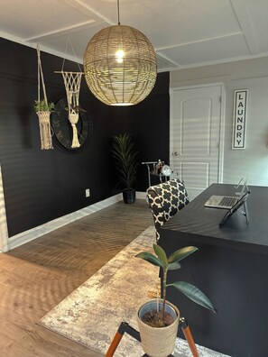 Interior - Welcome to a nice modern escape on Atlanta (Atlanta)