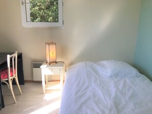 4 bedrooms, free WiFi - 4-bedroom house with WIFI and pets allowed 200m from the beach (La Tranche-sur-Mer)