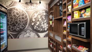 Snack bar