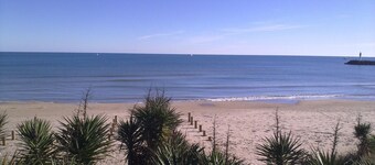 Air-conditioned studio with private parking and terrace in Cap d'Agde