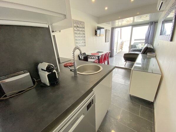 Fridge, microwave, dishwasher