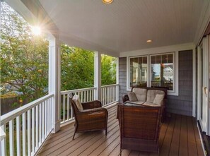 Terrace/patio - Happy Holidays with Sea Breeze (Scarborough)