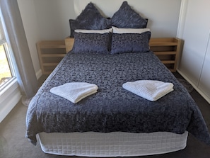 2 habitaciones y caja de seguridad en la habitación