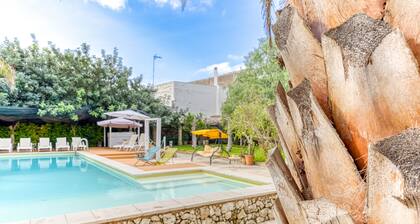 Petit bijou avec piscine dans le Salento (D)