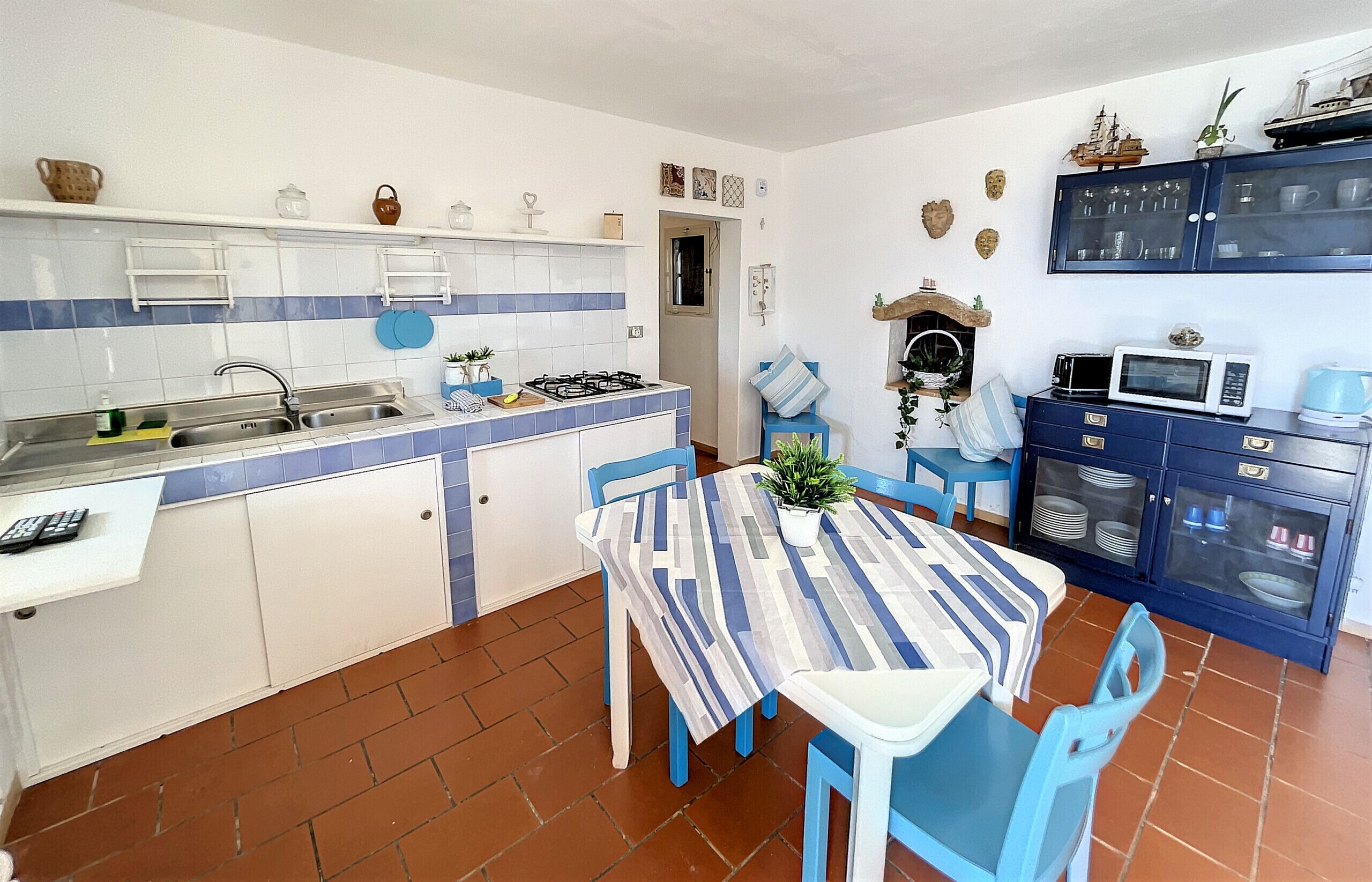 Refrigerador y utensilios de cocina 