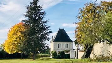 Enceinte de lâhĂ©bergement