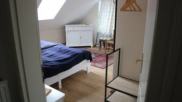 2 Schlafzimmer, Schreibtisch, WLAN, Bettwäsche