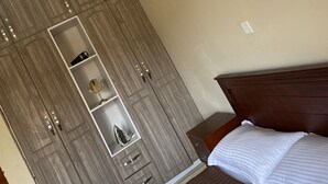 Unclassified image, 3 of 31, button - Modern Apartment in Kampala With Unlimited Wifi (Kampala)