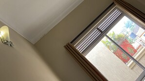Unclassified image, 5 of 31, button - Modern Apartment in Kampala With Unlimited Wifi (Kampala)