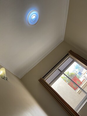 Apartment | 1 bedroom, iron/ironing board, free WiFi, bed sheets - Modern Apartment in Kampala With Unlimited Wifi (Kampala)