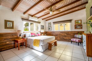 2 camere, una cassaforte in camera, una scrivania, ferro/asse da stiro
