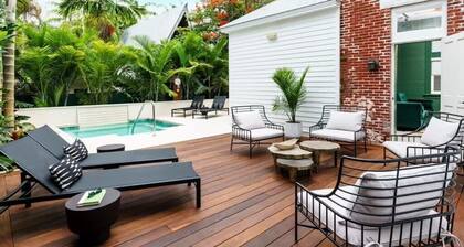 Carriage House at the Grand Maloney