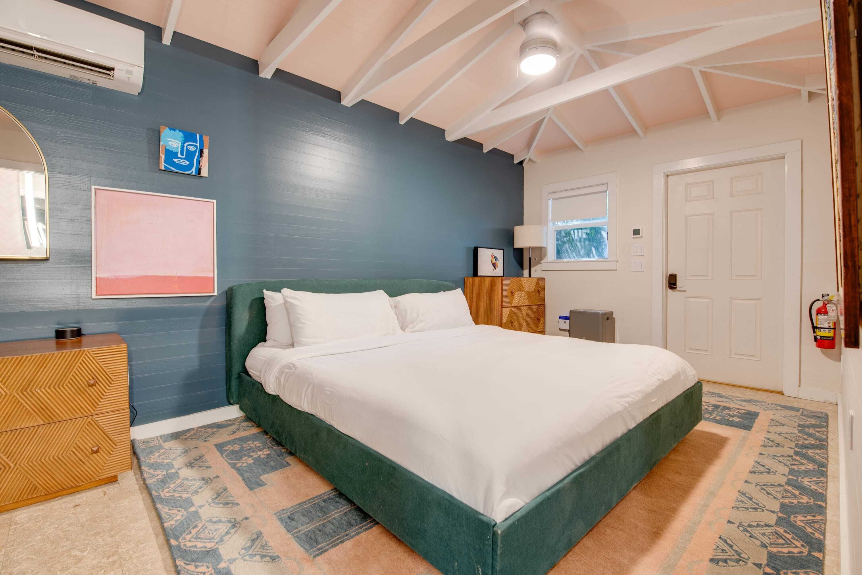 1 quarto, ferros/tábuas de passar roupa, Wi-Fi, roupa de cama