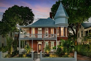 Exterior - Carriage House at the Grand Maloney (Key West)