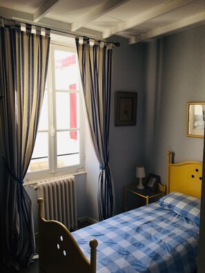 3 Schlafzimmer, Bügeleisen/Bügelbrett, WLAN, Bettwäsche