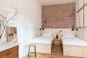 1 Schlafzimmer, Zimmersafe, Bügeleisen/Bügelbrett, kostenloses WLAN