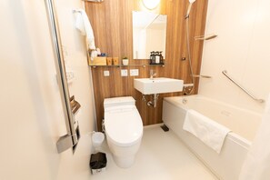 ヘアドライヤー、タオル、石鹸、シャンプー