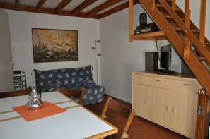 Dining - Maison la cabane du lac by Agence Bru - 341814 (Carcans)