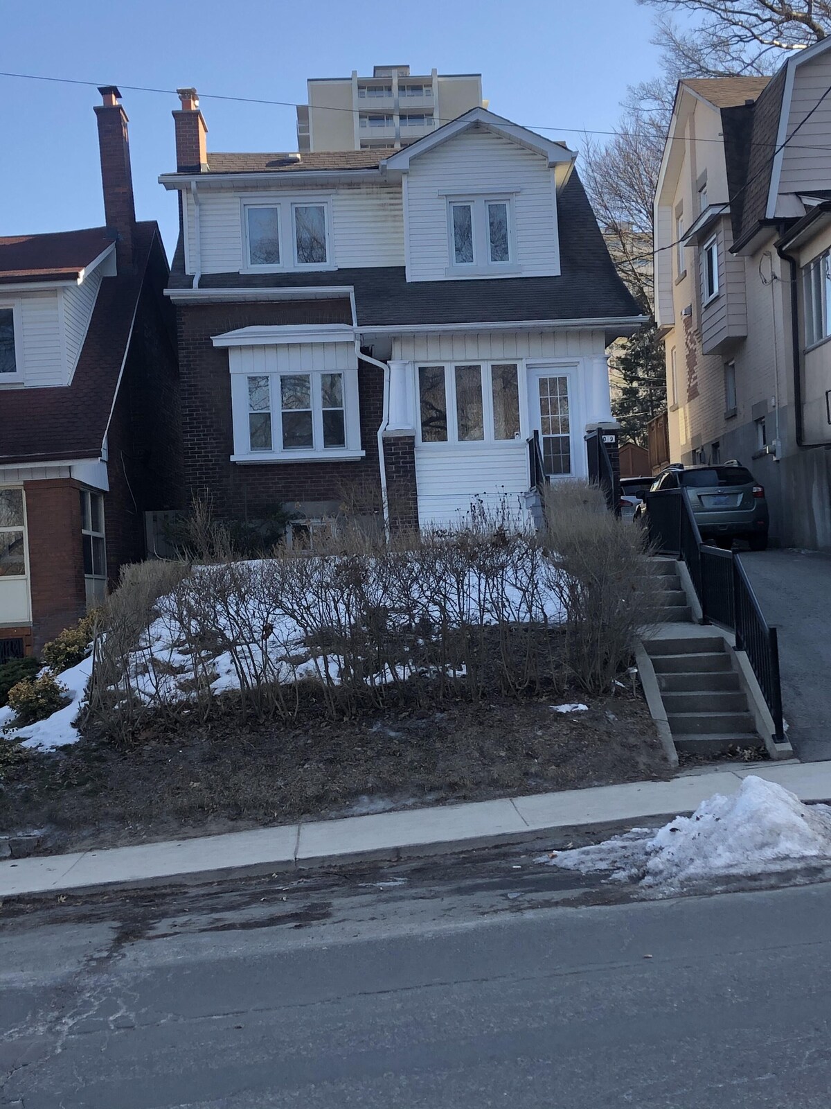 Detached Home for Rent