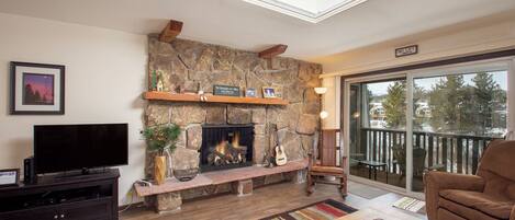 تلفزيون، مدفأة