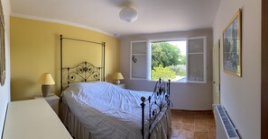 5 chambres, fer et planche Ă repasser, lit parapluie, Wi-Fi gratuit