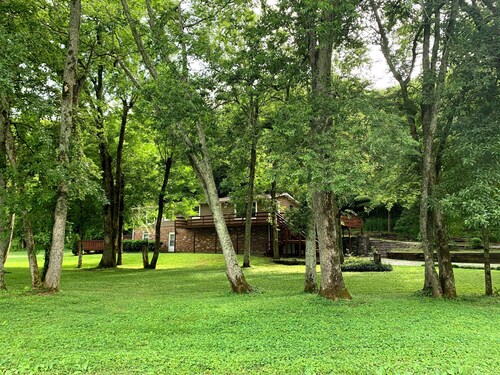 Mill Creek Retreat Scenic Cottage