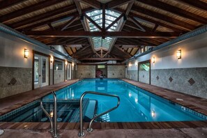 Piscine couverte, piscine chauffée