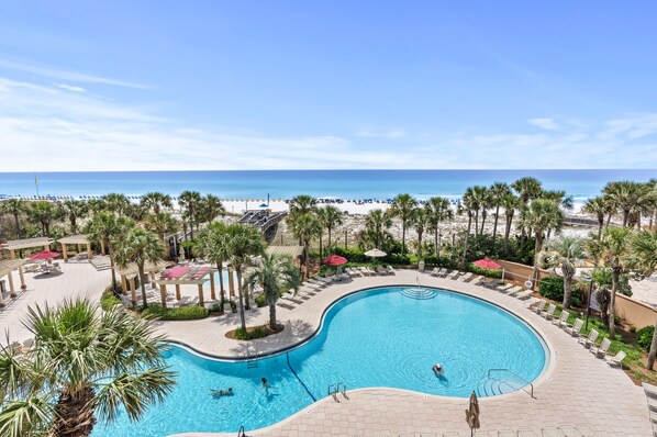 屋外プール、温水プール