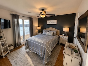 2 chambres, lit de bébé portatif, Wi-Fi, literie fournie