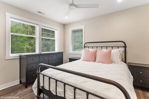 4 chambres, Wi-Fi, literie fournie