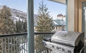 Property grounds - Luxurious 2 Bedroom Beaver Creek Chalet - In The Heart of Beaver Creek Village (Beaver Creek)