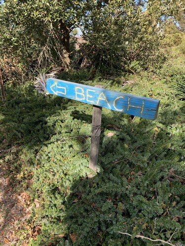 Manor and Mutts #1 - Beach Front, Pet Friendly, High Speed WiFi, Private