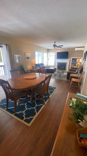 Large condo perfect for all occasions!