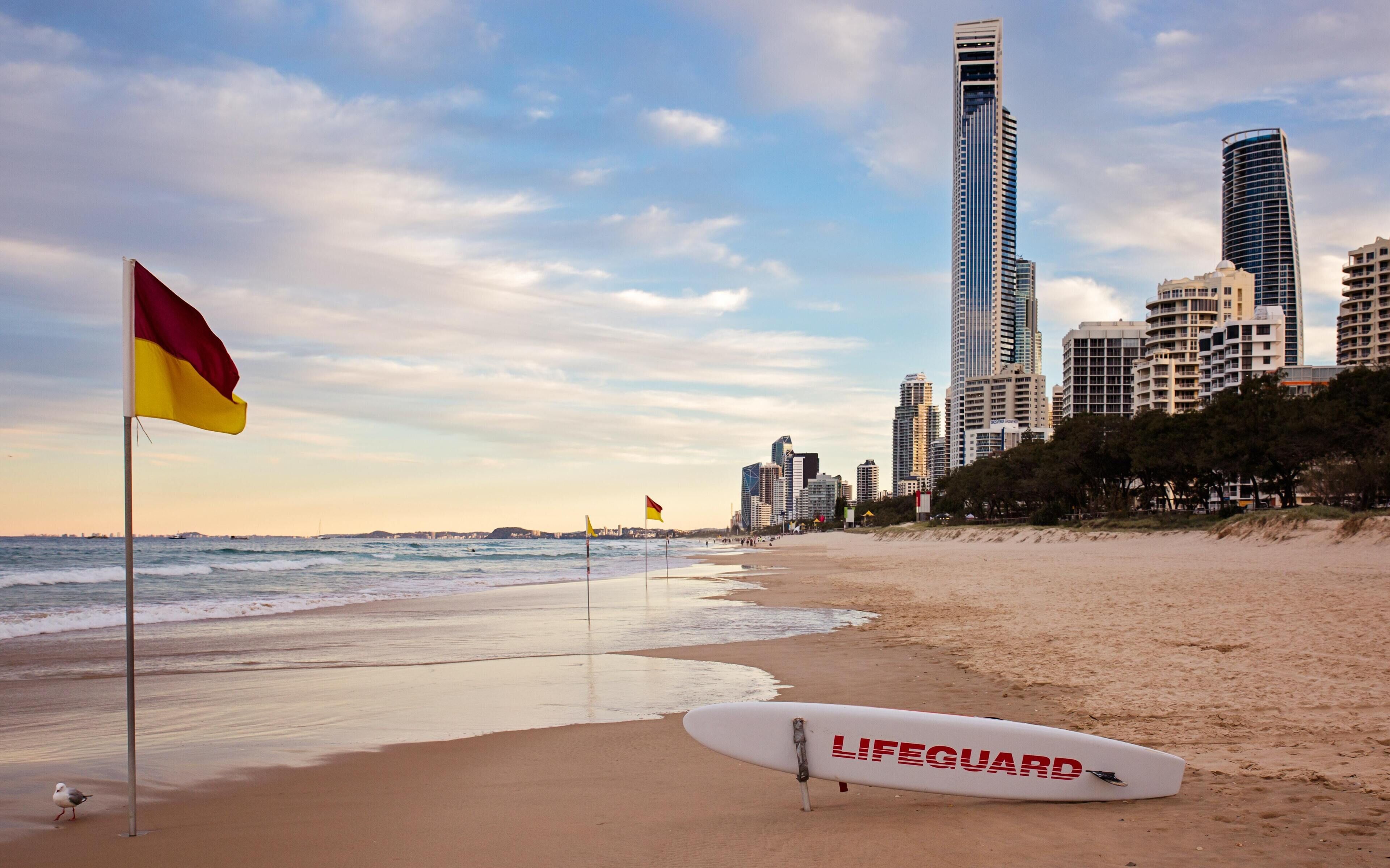 Surfers Paradise Self Contained 1Bedroom Apartment