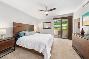 1 slaapkamer, een strijkplank/strijkijzer, gratis wifi, beddengoed