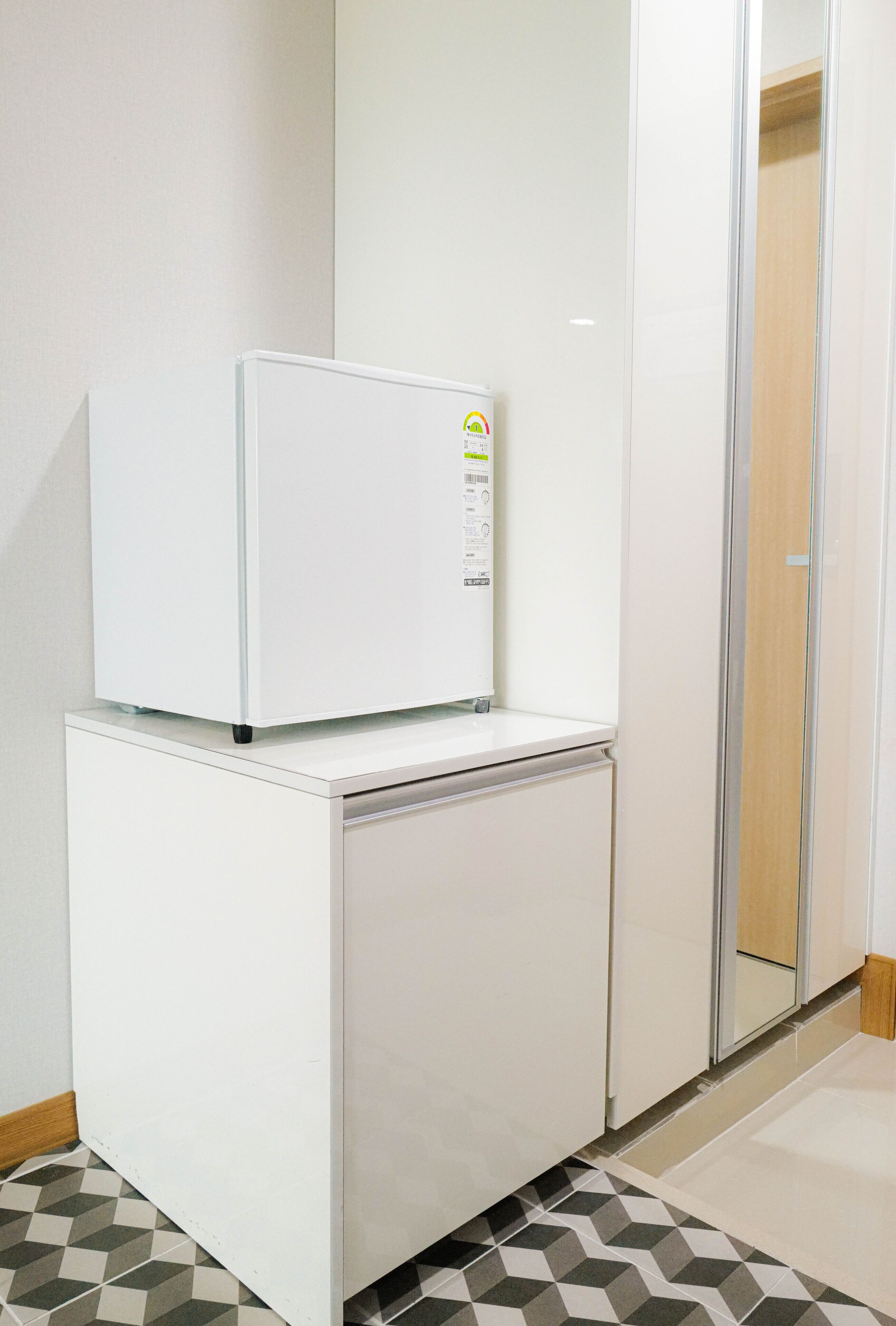 standard triple room, non smoking | room amenity