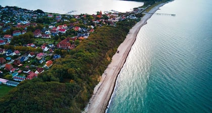 E13 Reetdachhaus MaLeLuV mit Kamin & Sauna Ostseebad Rerik - 6-Raum-Ferienhaus