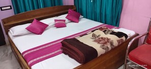 Egyptian cotton sheets, premium bedding, down duvets, memory-foam beds - Goroomgo Swapnodeep Residency Digha (Kanthi)