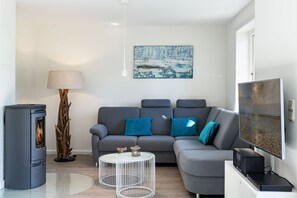 تلفزيون، مدفأة