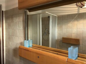 Dusche, Handtücher