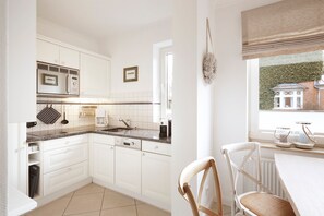 Køleskab, mikrobølgeovn, ovn, opvaskemaskine