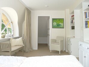 3 soveværelser, skrivebord, Wi-Fi, sengetøj